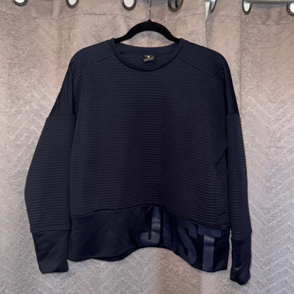 Nike dry fit sweatshirt size medium